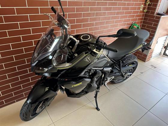 TRIUMPH TIGER 800 SPORT TRIUMPH TIGER 800 SPORT